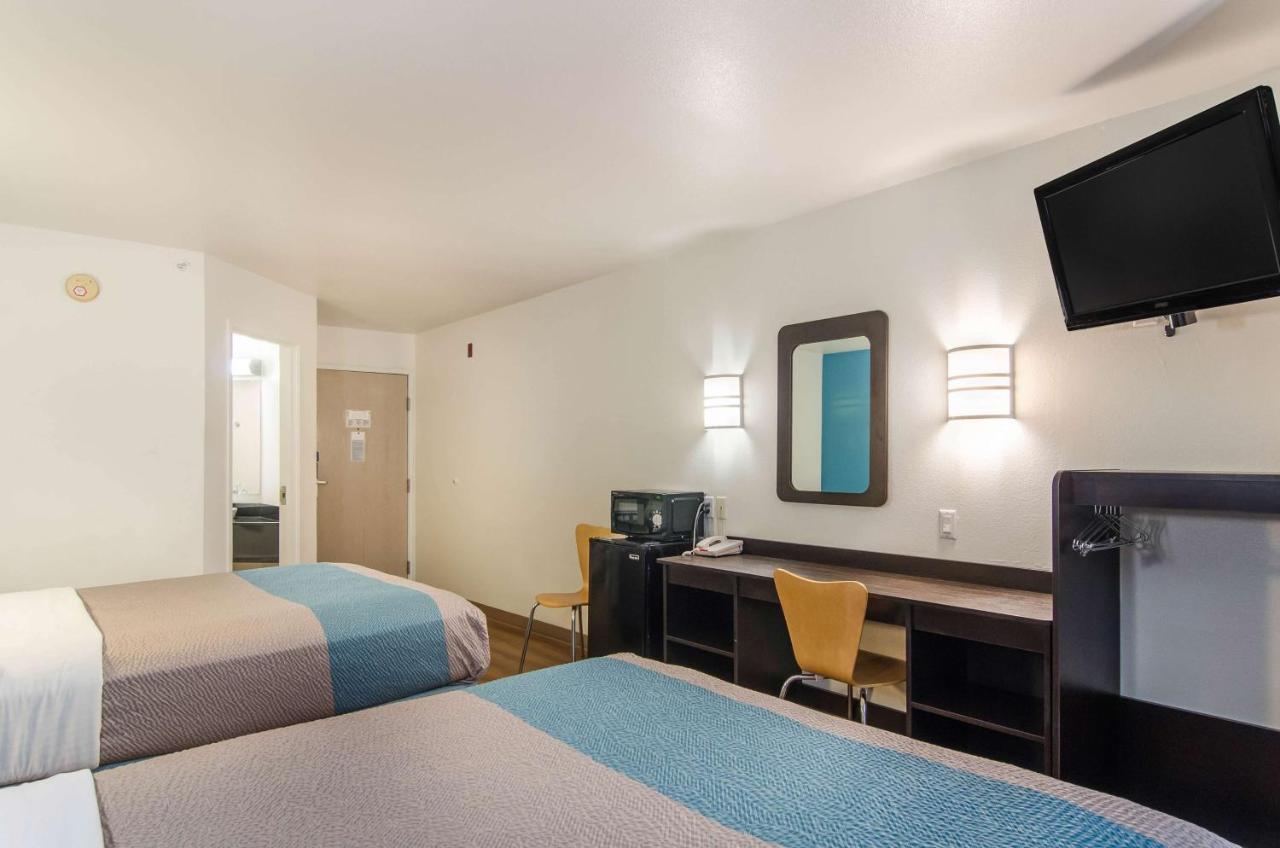 Motel 6-Wheatland, Wy エクステリア 写真